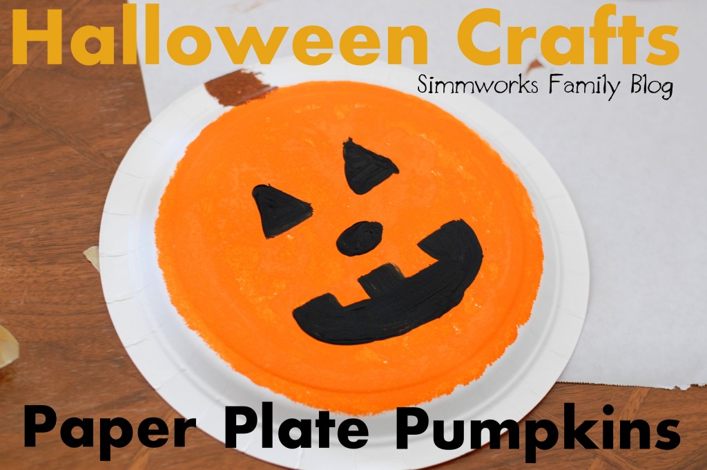 Paper Plate Pumpkins from Simmworks Family Blog